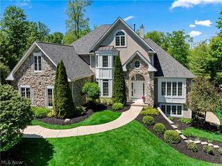 5978 Woodland View Drive, Medina, OH 44256