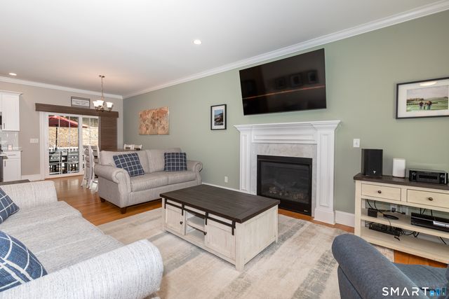 6 Stony Creek Lane, Seymour, CT 06483