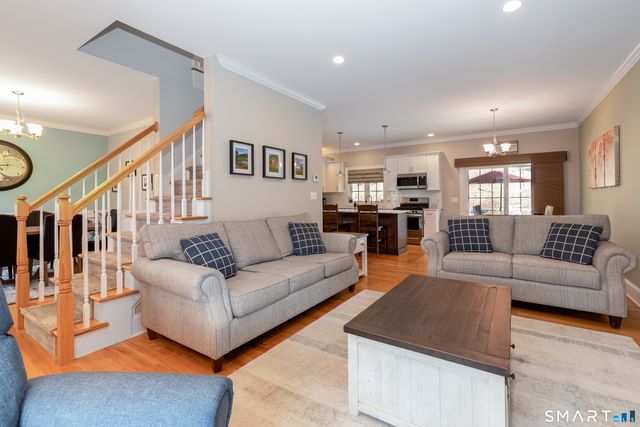6 Stony Creek Lane, Seymour, CT 06483