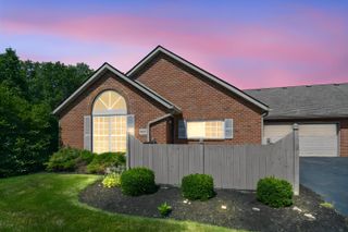 6793 Ridge Rock Drive, 15, New Albany, OH 43054