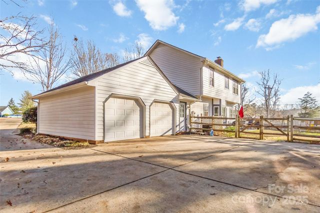 15101 Dartford Lane, Mint Hill, NC 28227