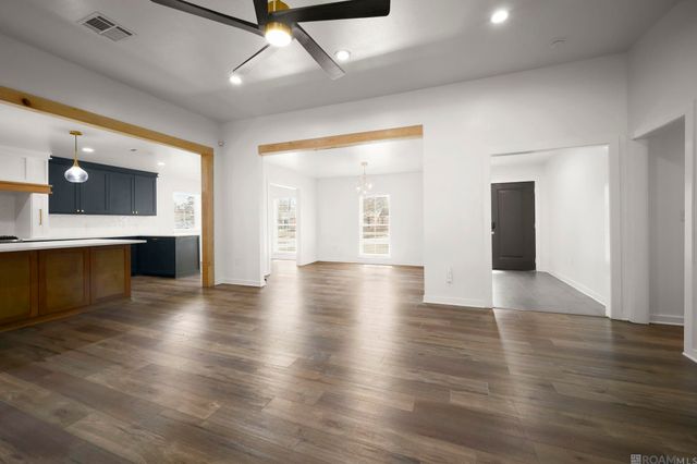 15733 Woodwick Ave, Baton Rouge, LA 70816