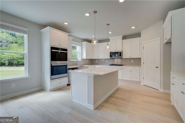 281 Abbotts Crossing Circle, Conyers, GA 30094