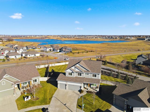 5165 N 177th Avenue, Omaha, NE 68116