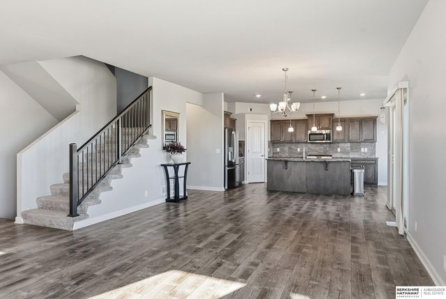 5165 N 177th Avenue, Omaha, NE 68116