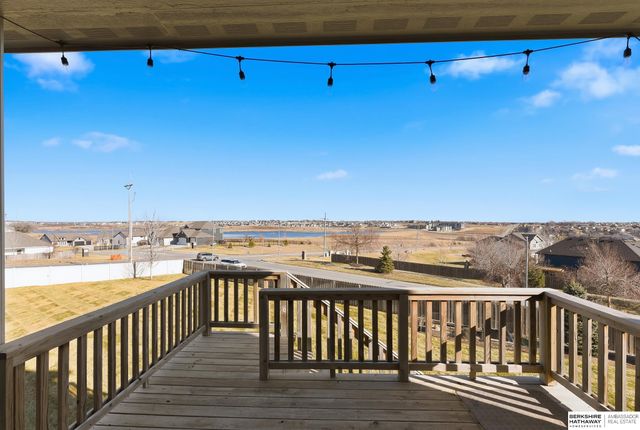 5165 N 177th Avenue, Omaha, NE 68116