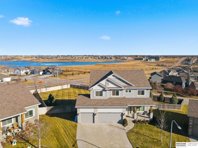 5165 N 177th Avenue, Omaha, NE 68116