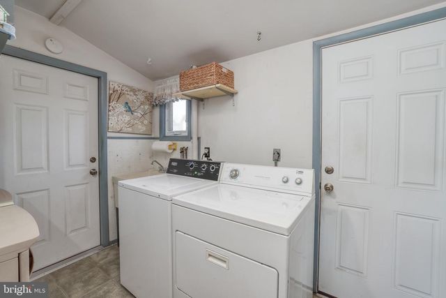 110 KENWOOD DR N, Levittown, PA 19055