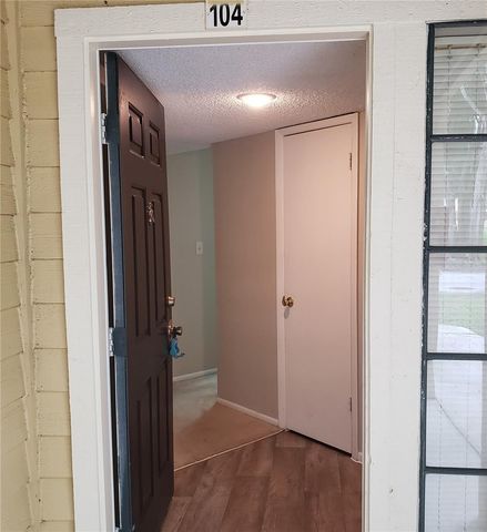 8630 MALLARD RESERVE DRIVE 104, Tampa, FL 33614