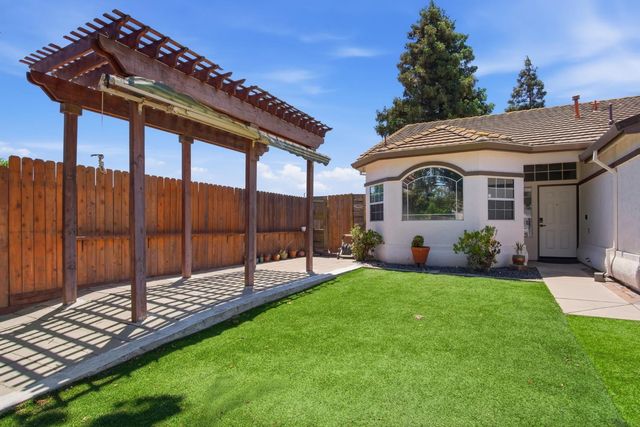 1716 Ramson Dr, Turlock, CA 95380