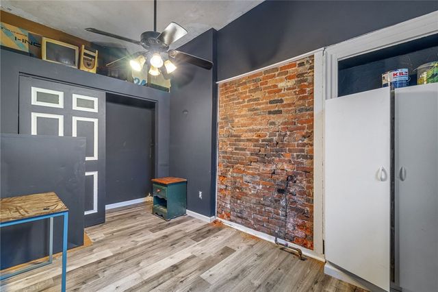 10 Welsh Way, South Side, PA 15203