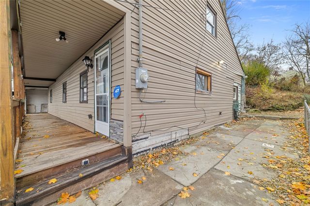 10 Welsh Way, South Side, PA 15203