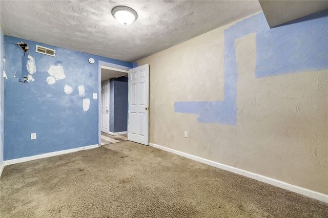 10 Welsh Way, South Side, PA 15203