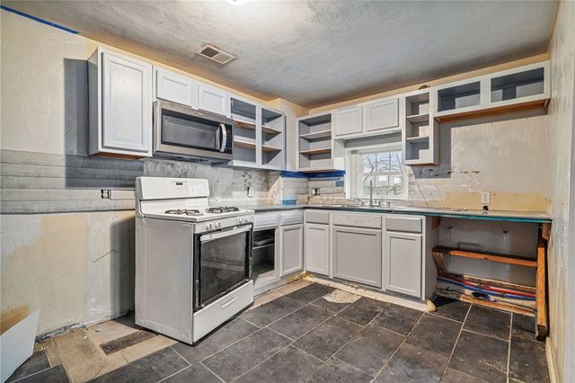 10 Welsh Way, South Side, PA 15203