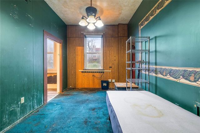 10 Welsh Way, South Side, PA 15203