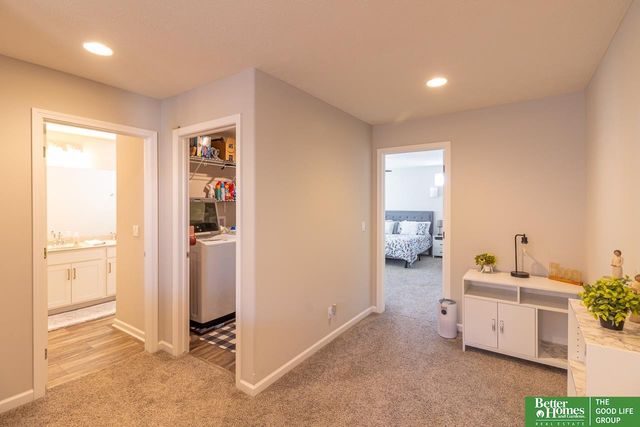 18363 Sage Street, Omaha, NE 68136