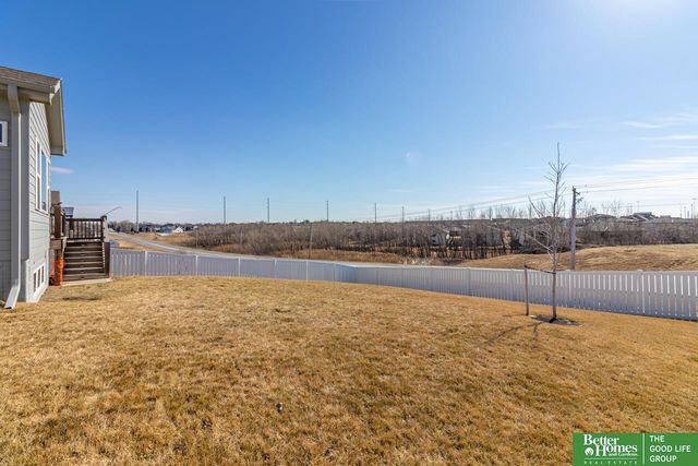 18363 Sage Street, Omaha, NE 68136