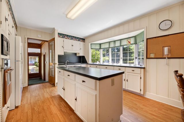 713 Harlin Street, Elloree, SC 29047