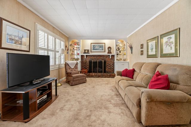 713 Harlin Street, Elloree, SC 29047