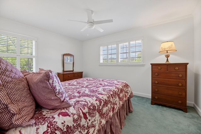 713 Harlin Street, Elloree, SC 29047
