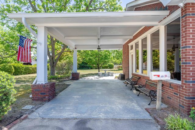 713 Harlin Street, Elloree, SC 29047