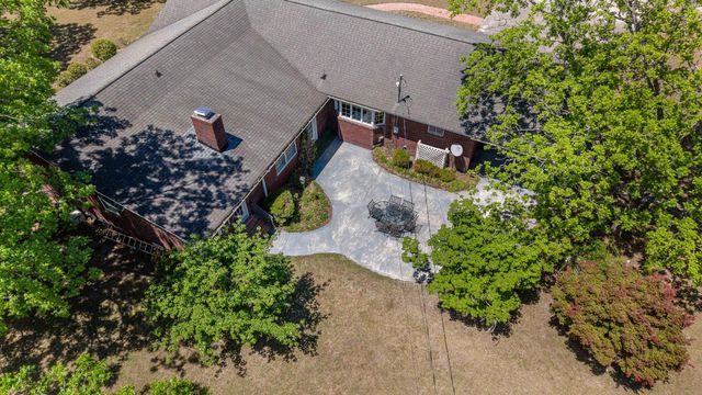 713 Harlin Street, Elloree, SC 29047