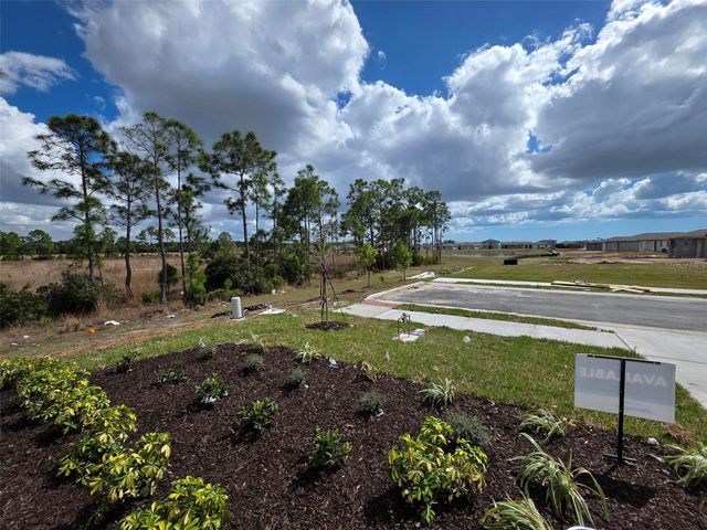 100 VINTAGE GLEN ROAD, Nokomis, FL 34275