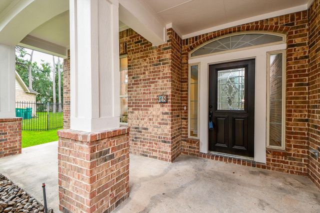18 Hadlock Pl, The Woodlands, TX 77389