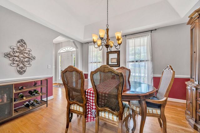 291 McIntosh RD, Roanoke, VA 24019