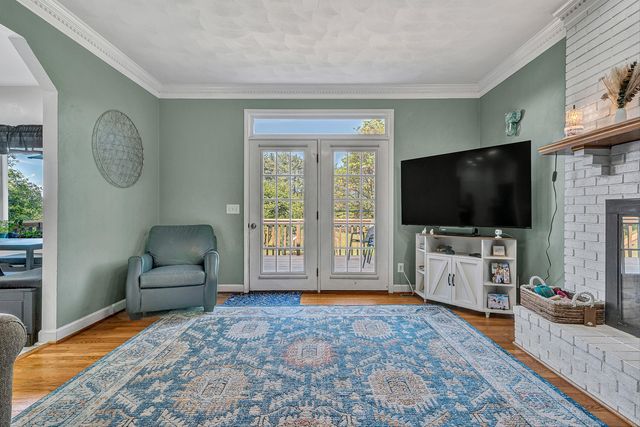 291 McIntosh RD, Roanoke, VA 24019