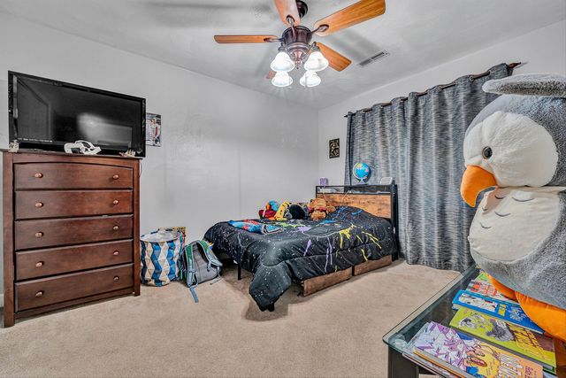 291 McIntosh RD, Roanoke, VA 24019
