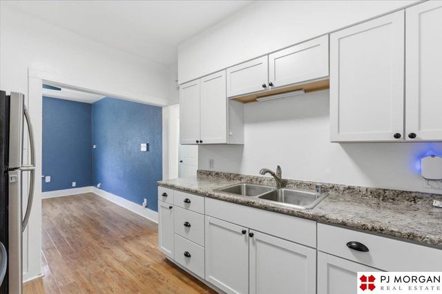 4118 Binney Street, Omaha, NE 68111