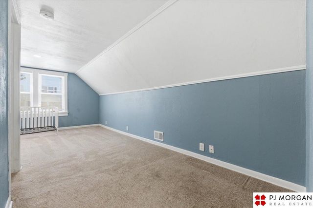 4118 Binney Street, Omaha, NE 68111