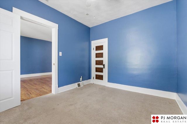 4118 Binney Street, Omaha, NE 68111