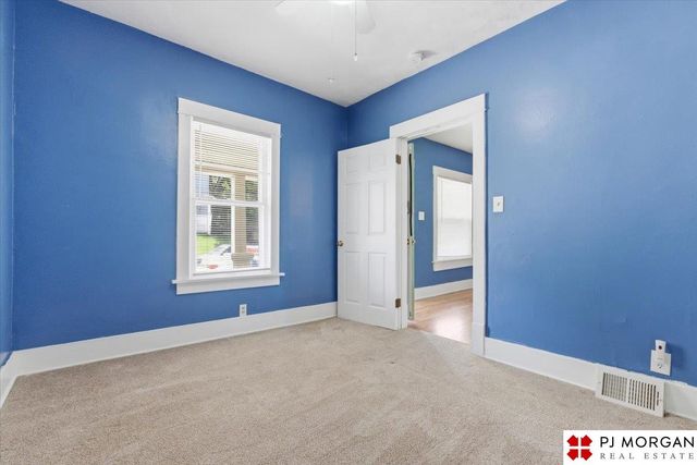 4118 Binney Street, Omaha, NE 68111