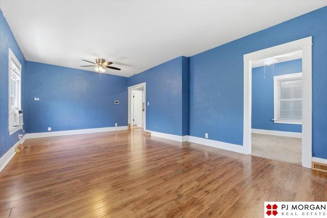 4118 Binney Street, Omaha, NE 68111