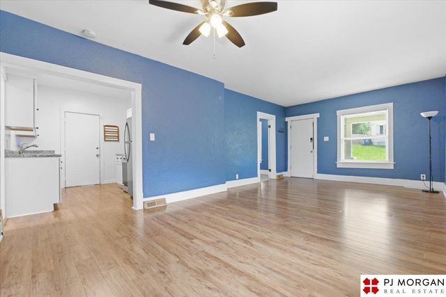 4118 Binney Street, Omaha, NE 68111
