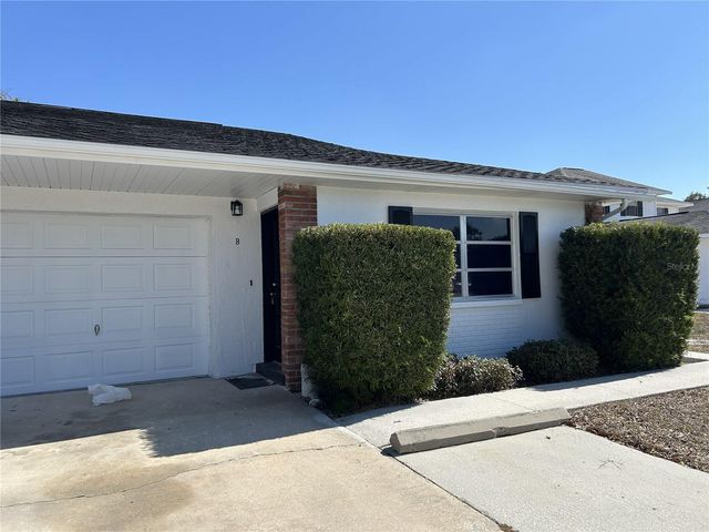 3037 PARK LANE B, Dunedin, FL 34698