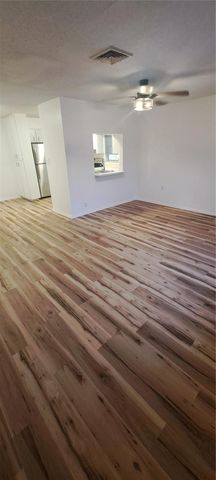 3037 PARK LANE B, Dunedin, FL 34698