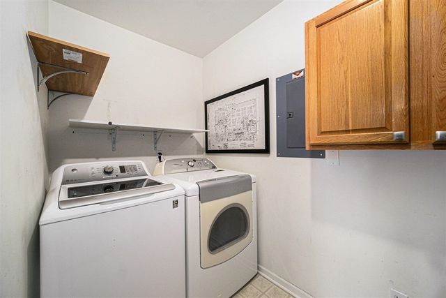 1569 Addington Lane, Ann Arbor, MI 48108