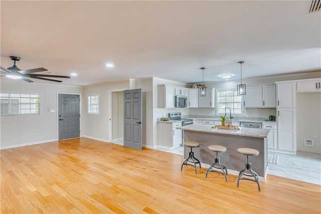 415 Devon Street, Mobile, AL 36617