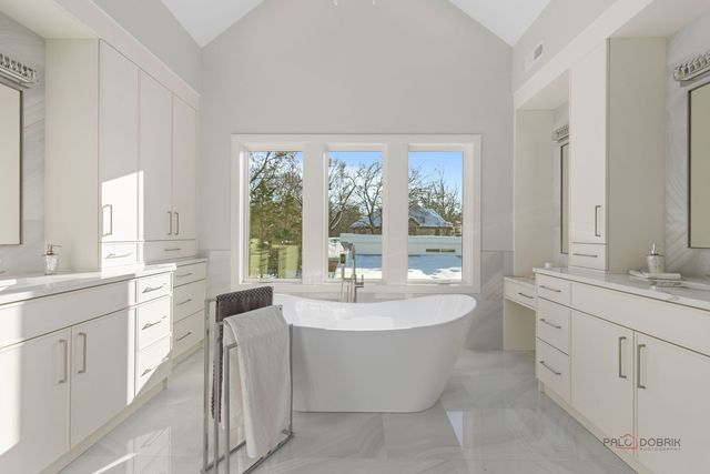 408 Beverly Drive, Wilmette, IL 60091