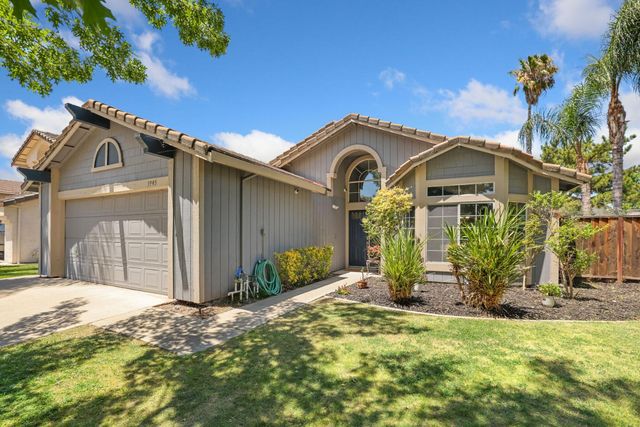 1935 Foxtail Ct, Tracy, CA 95376