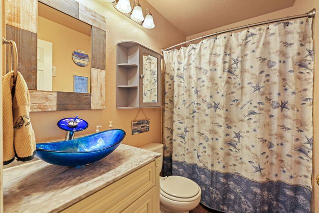 1935 Foxtail Ct, Tracy, CA 95376