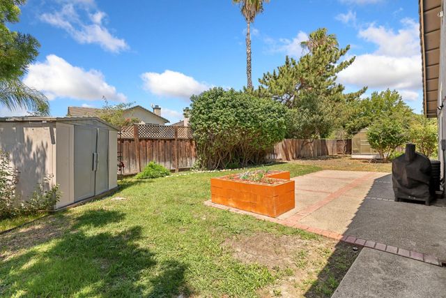 1935 Foxtail Ct, Tracy, CA 95376