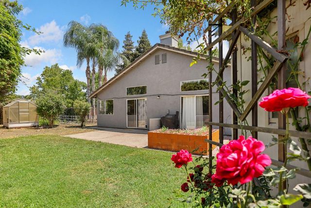 1935 Foxtail Ct, Tracy, CA 95376