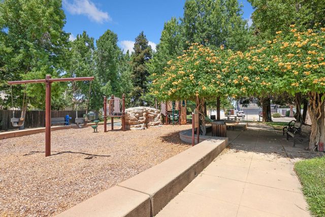 1935 Foxtail Ct, Tracy, CA 95376