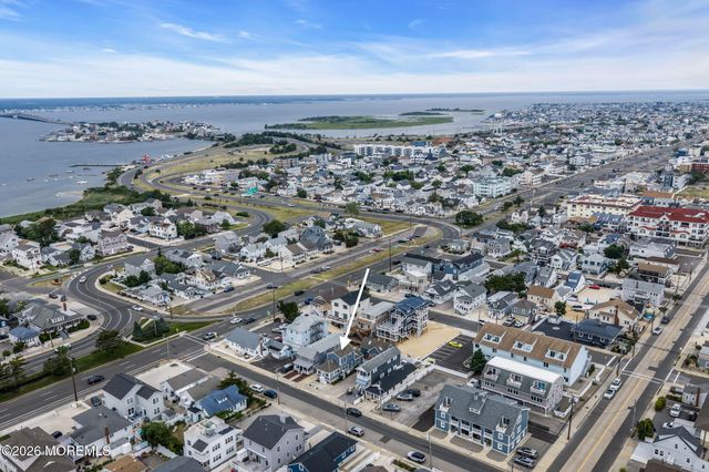 68 Decatur Avenue, Seaside Park, NJ 08752