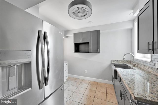 1226 MARKET ST, Harrisburg, PA 17103