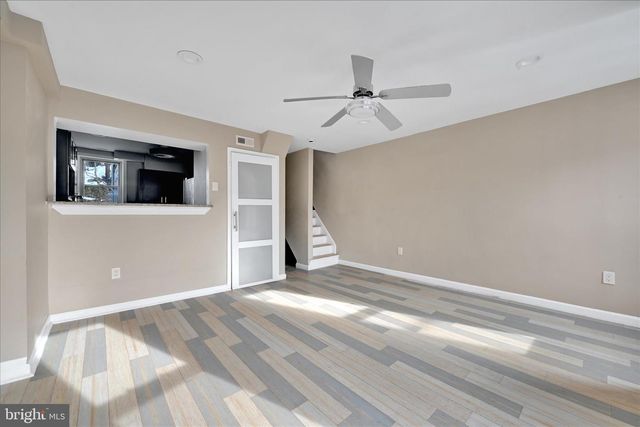 1226 MARKET ST, Harrisburg, PA 17103